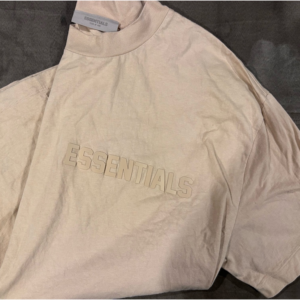 Men’s Essentials T-shirt